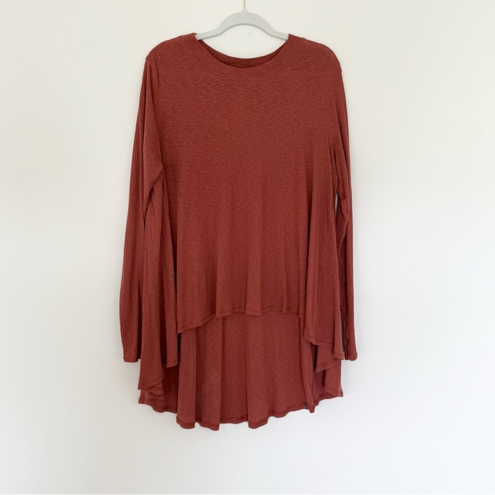 Lululemon Women's Rust Layered Top